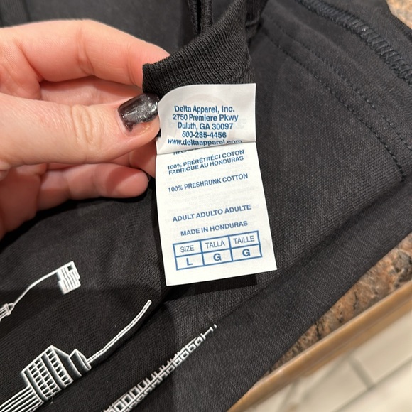 San Antonio Spurs Season Ticket Member TShirt - Picture 6 of 6